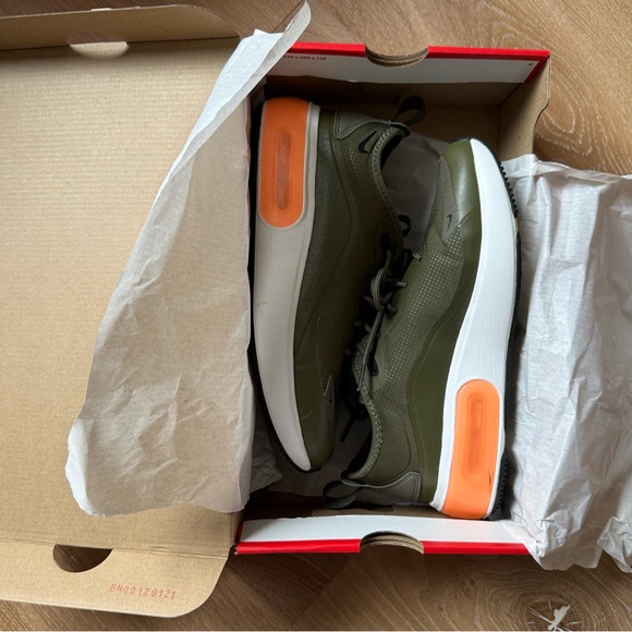 Nike Air Max Dia in Olive and Orange - Picture 7 of 10